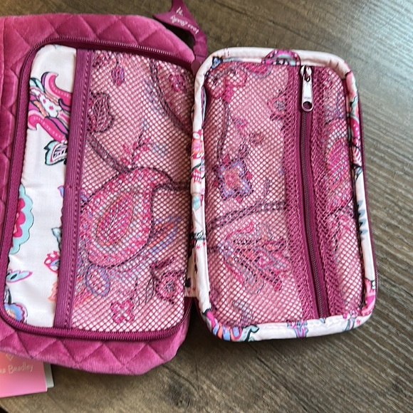 FINAL Vera Bradley Compact Organizer - Picture 3 of 12